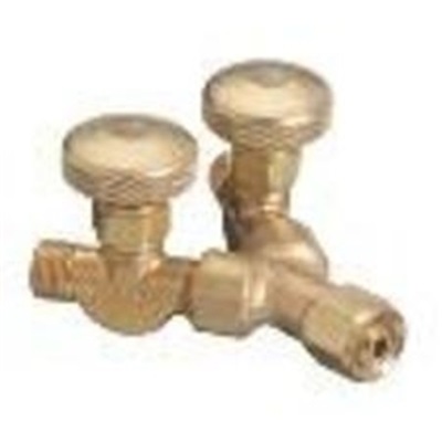 Western 112 Brass Acetylene/Fuel Valved &quot;Y&quot; Connection, 2-Outlet, 9/16-18 Lh Female X 9/16-18 Lh Male 112 WES112
